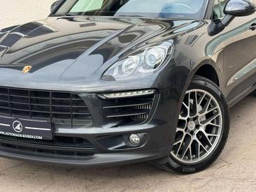 Porsche Macan 4S — photo 4