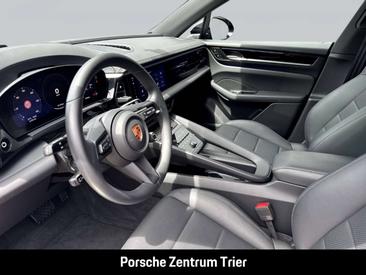 Porsche Macan — photo 4
