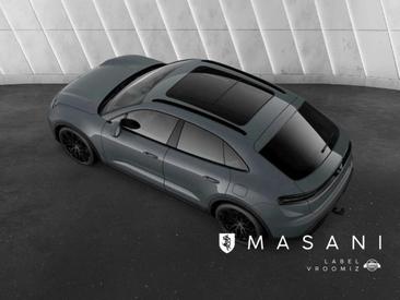 Porsche Macan 4S — photo 4