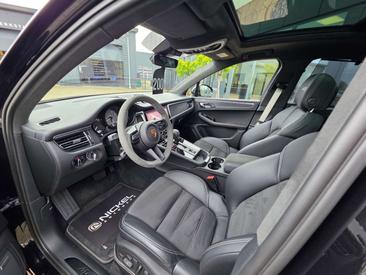 Porsche Macan GTS — photo 28
