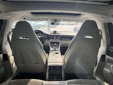 Porsche Panamera I — photo 9