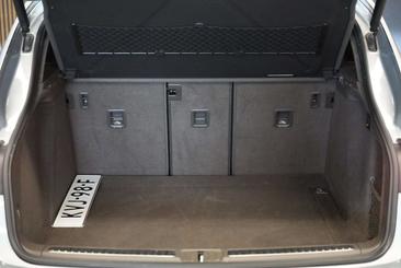 Porsche Macan S — photo 10