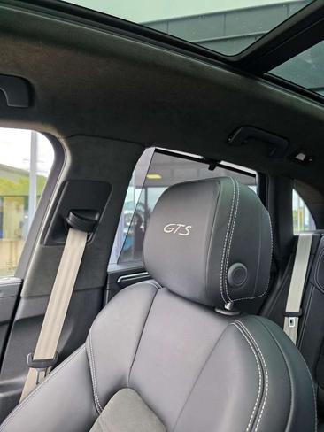 Porsche Macan GTS — photo 43