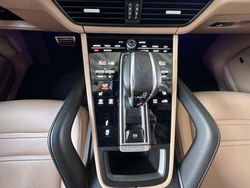 Porsche Cayenne III S Platinum Edition — photo 13