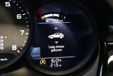 Porsche Macan S — photo 34