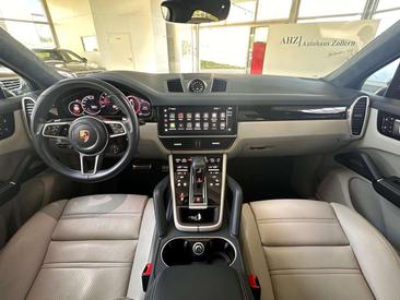 Porsche Cayenne III GTS — photo 9