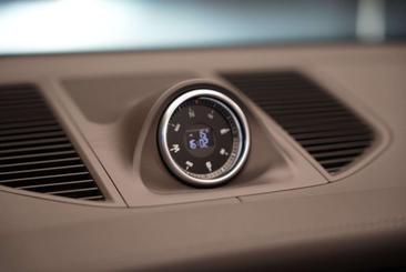 Porsche Macan S — photo 35