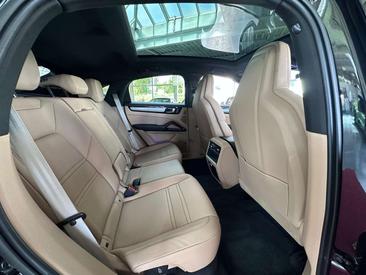 Porsche Cayenne III S Platinum Edition — photo 20