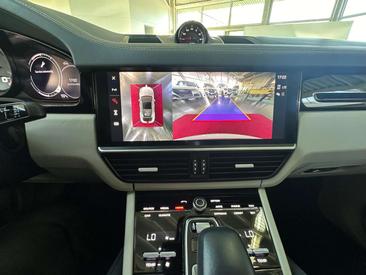 Porsche Cayenne III GTS — photo 11