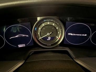 Porsche 992 II Carrera 4S — photo 11