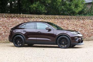Porsche Macan 4S — photo 36