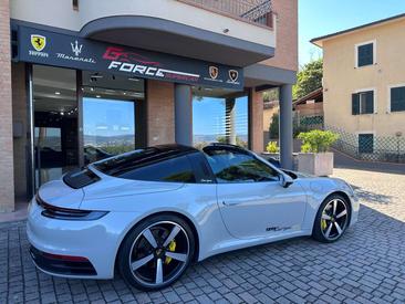 Porsche 992 II Targa 4S — photo 9
