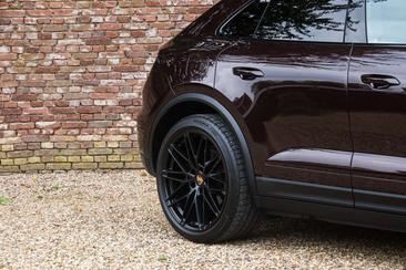 Porsche Macan 4S — photo 39