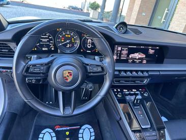 Porsche 992 II Targa 4S — photo 14