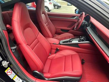 Porsche 992 I Carrera S — photo 10