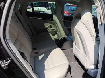 Porsche Panamera II 4S — photo 24