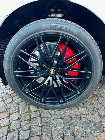 Porsche Macan GTS — photo 9