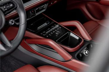 Porsche Cayenne III Turbo E-Hybrid — photo 33