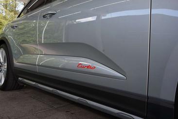 Porsche Macan Electrique Turbo — photo 4