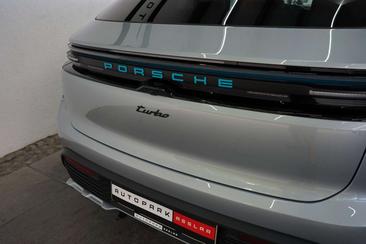 Porsche Macan Electrique Turbo — photo 5