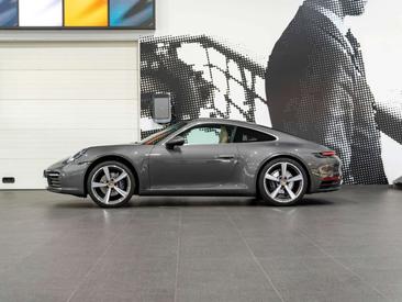 Porsche 992 I Carrera — photo 2