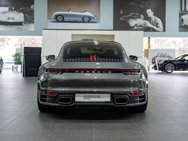 Porsche 992 I Carrera — photo 4