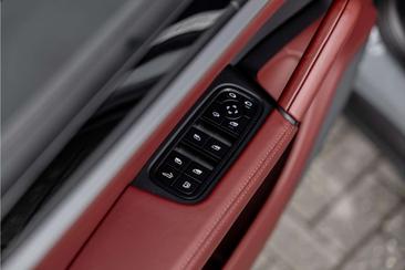 Porsche Cayenne III Turbo E-Hybrid — photo 42
