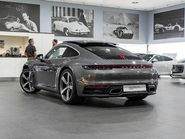 Porsche 992 I Carrera — photo 10