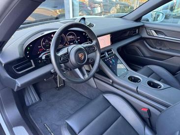 Porsche Taycan Performance Package — photo 7