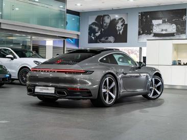 Porsche 992 I Carrera — photo 12