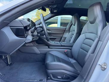 Porsche Taycan Performance Package — photo 8