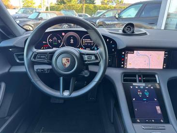 Porsche Taycan Performance Package — photo 11