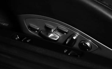 Porsche 718 Spyder — photo 13