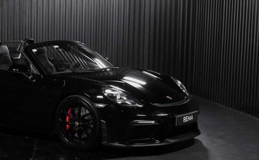 Porsche 718 Spyder — photo 15