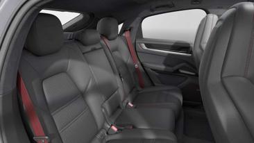 Porsche Cayenne III GTS — photo 11
