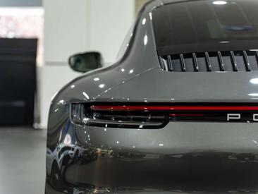 Porsche 992 I Carrera — photo 26