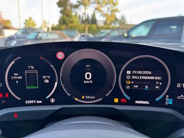 Porsche Taycan Performance Package — photo 19