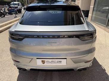 Porsche Cayenne III Turbo — photo 2