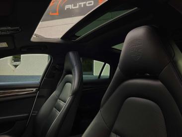 Porsche Panamera II 4S — photo 42