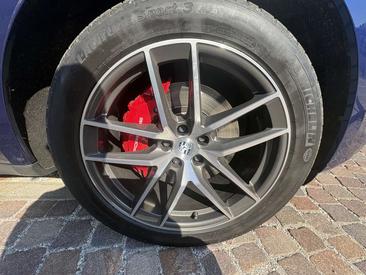 Porsche Macan S — photo 14