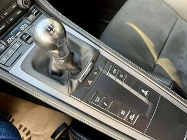 Porsche 718 GT4 — photo 15