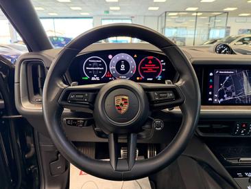 Porsche Cayenne III S — photo 12