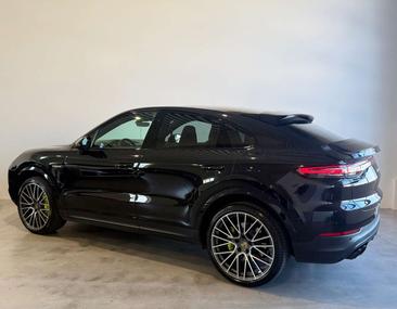 Porsche Cayenne III E-Hybrid — photo 2