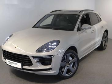 Porsche Macan Turbo — photo 2