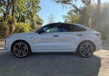 Porsche Cayenne III Turbo — photo 6
