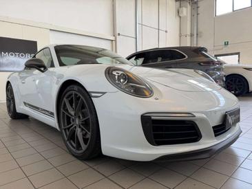 Porsche 991 Carrera — photo 2