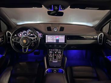 Porsche Cayenne III E-Hybrid — photo 18
