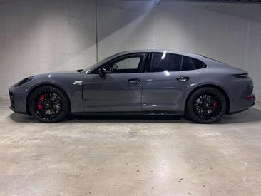 Porsche Panamera II GTS — photo 2