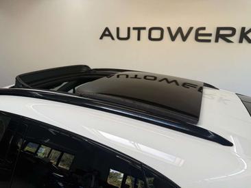 Porsche Macan Electrique S — photo 8