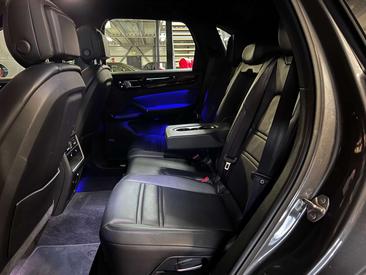 Porsche Cayenne III E-Hybrid — photo 26